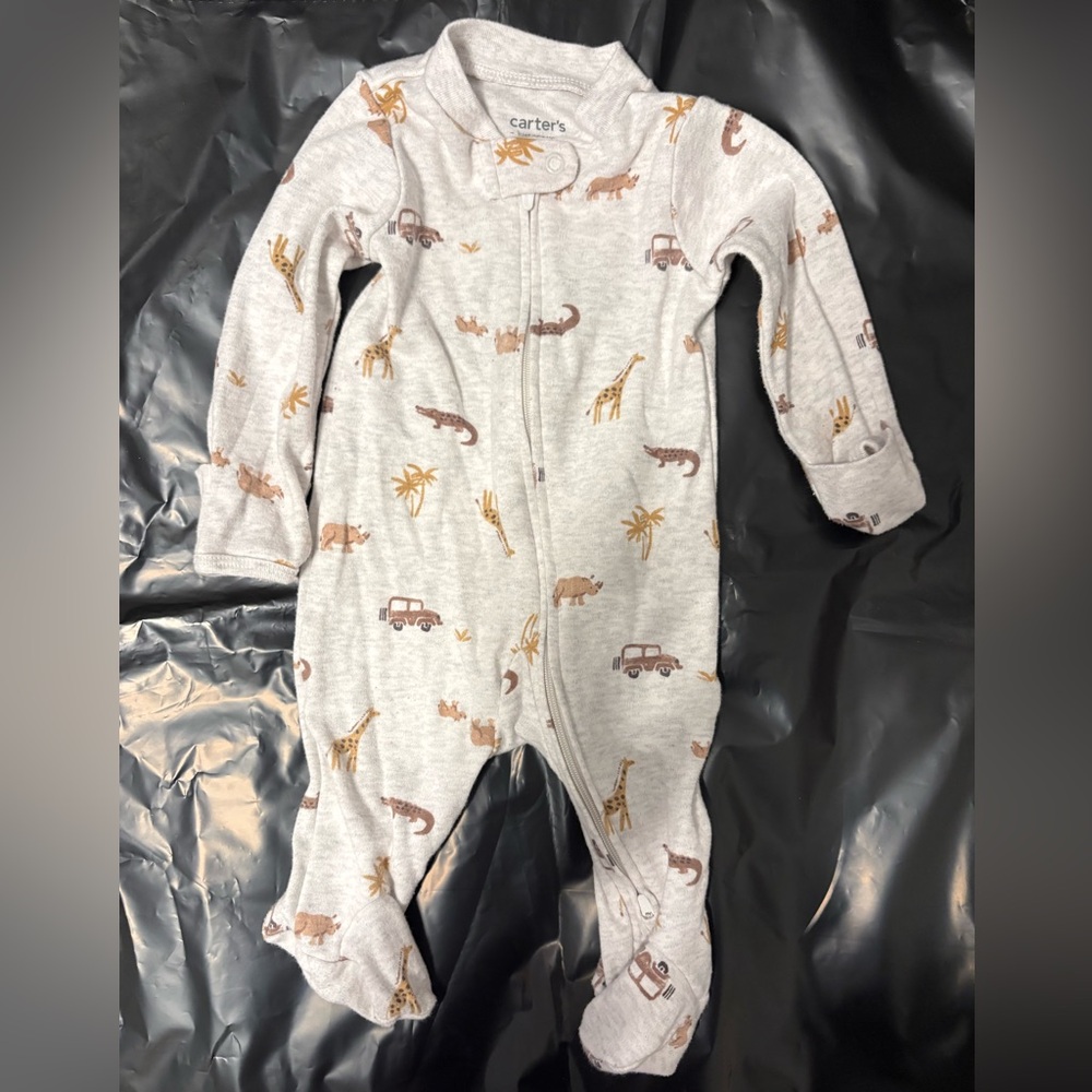 5PC Carter’s Footie Pajama Bundle — 3M